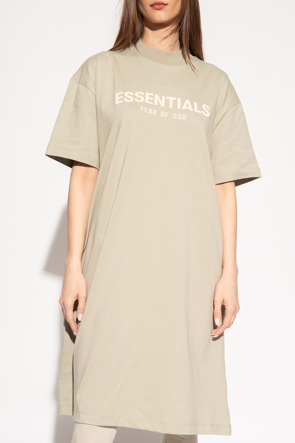 L FEAR OF GOD ESSENTIALS(フィアオブゴッド エッセンシャルズ